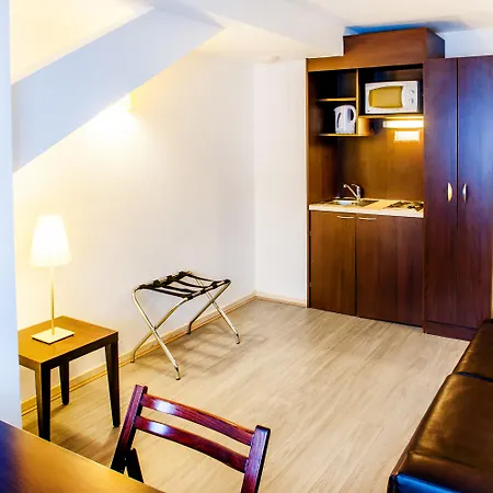 Saint Jean Apartmanhotel 2*