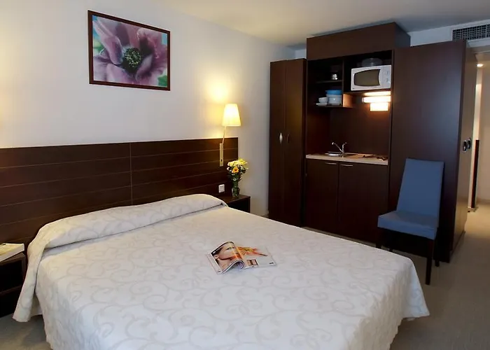 Saint Jean 2* Lourdes