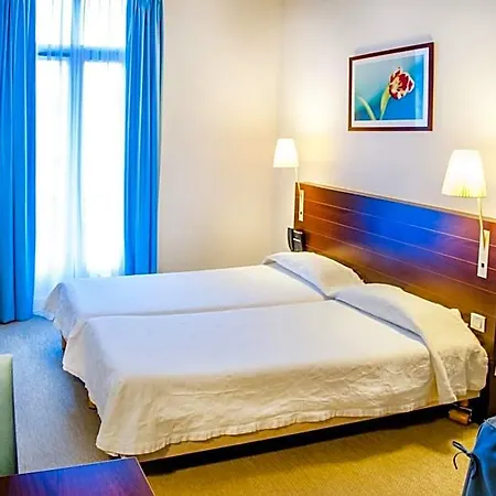 Lejlighedshotel Saint Jean 2*