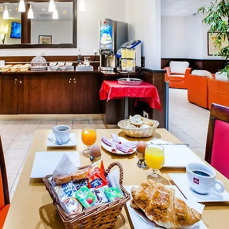 アパルトテル サン ジャン アパートホテル 2*