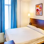 Aparthotel Saint Jean 2*